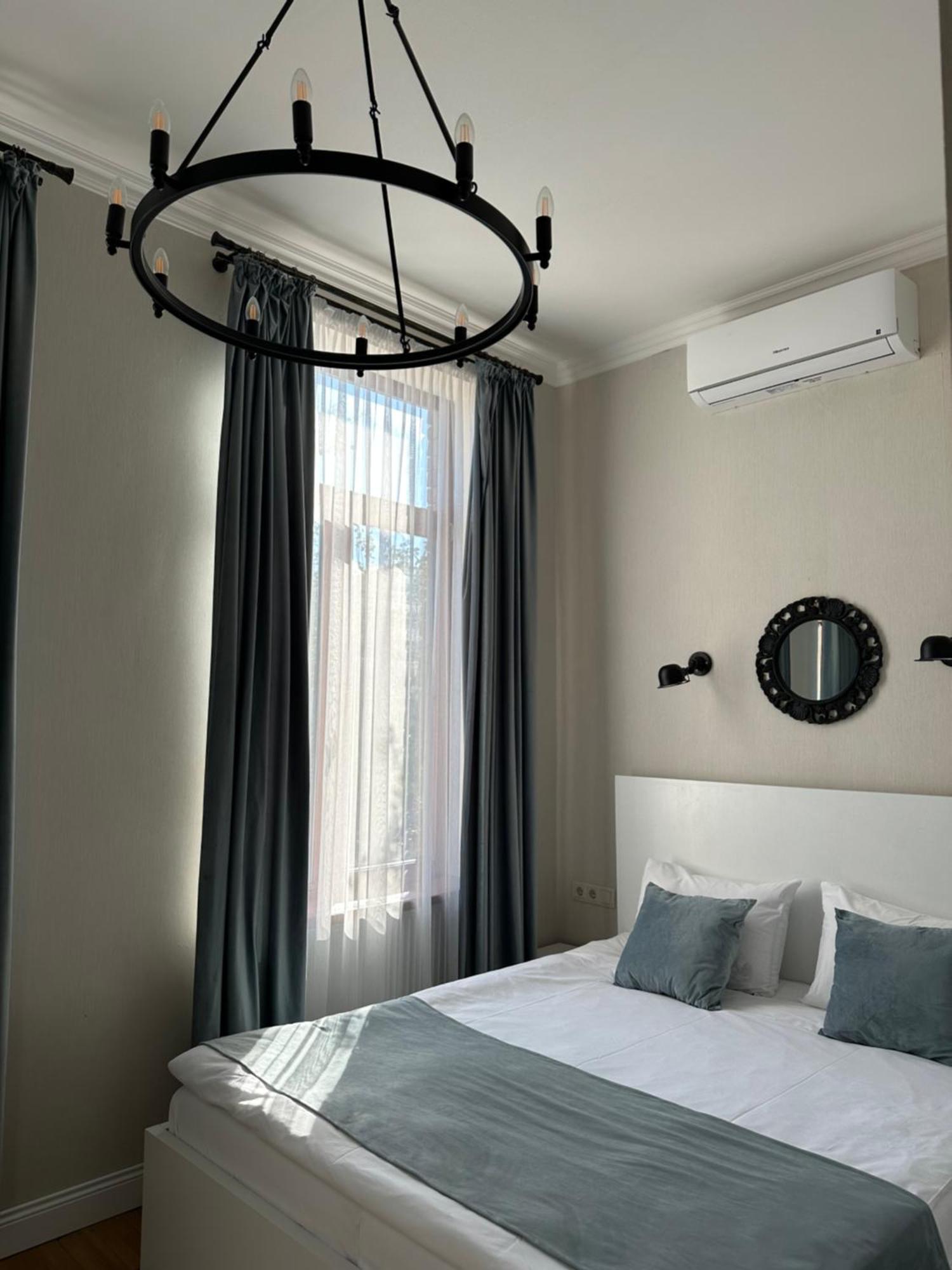 Hotel Ticiani 13 Kutaisi Dış mekan fotoğraf