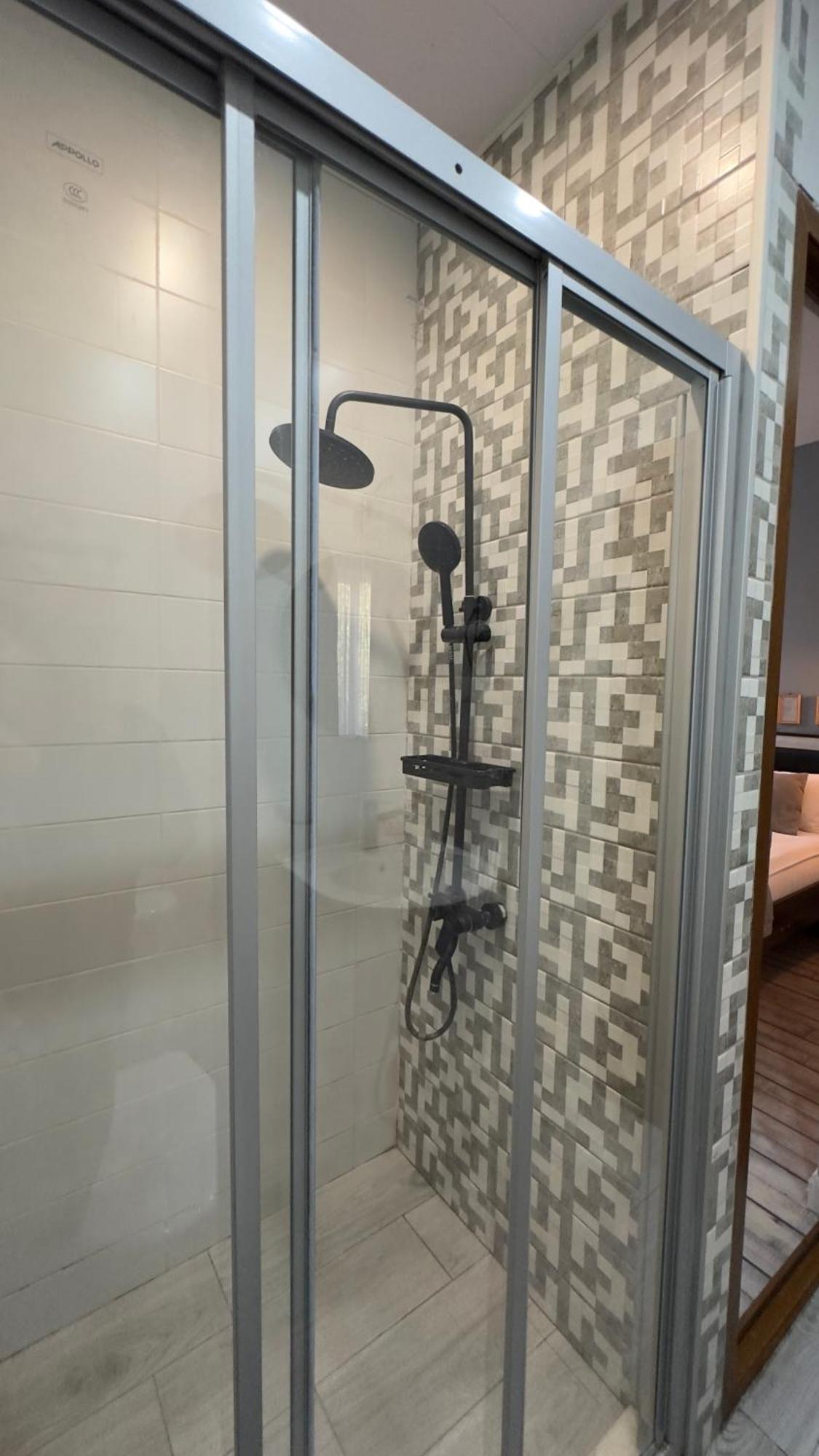 Hotel Ticiani 13 Kutaisi Dış mekan fotoğraf